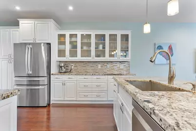 15561 NW 12th Place, Pembroke Pines, FL 33028 - Photo 8