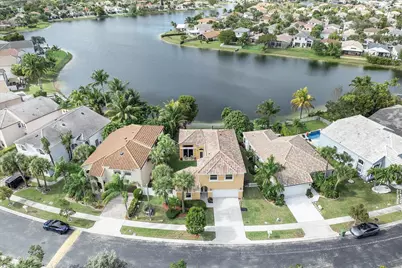 15561 NW 12th Place, Pembroke Pines, FL 33028 - Photo 52