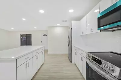 7708 SW 8th Court, North Lauderdale, FL 33068 - Photo 6