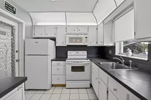 5300 Washington St, Hollywood, FL 33021 - Photo 8