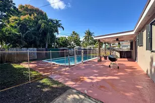3621 NW 35th Way, Lauderdale Lakes, FL 33309 - Photo 22