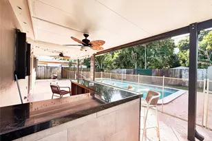 [Address not provided], Lauderdale Lakes, FL 33309 - Photo 12