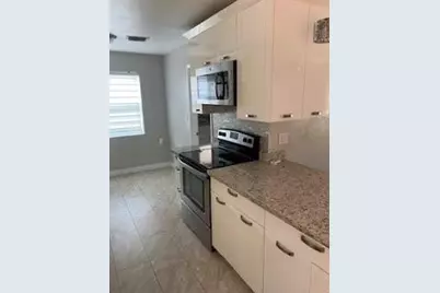 [Address not provided], Lauderdale Lakes, FL 33309 - Photo 14