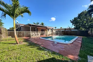 3621 NW 35th Way, Lauderdale Lakes, FL 33309 - Photo 8