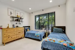 313 Layne Blvd, Hallandale Beach, FL 33009 - Photo 28