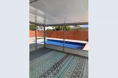 318 SW 34th Terrace, Deerfield Beach, FL 33442 - Photo 20