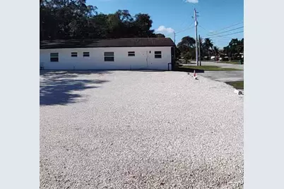 1702 NE 146th Street, Miami, FL 33181 - Photo 10