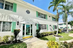 6263 NE 19th Ave, Fort Lauderdale, FL 33308 - Photo 2