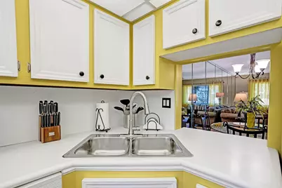860 SE 6th Avenue #410, Deerfield Beach, FL 33441 - Photo 14