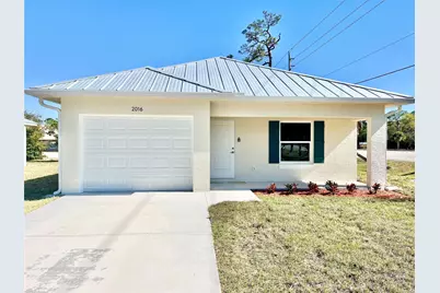 2016 80th Avenue, Vero Beach, FL 32966 - Photo 2