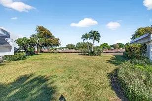 2303 Bridgewood Dr, Boca Raton, FL 33434 - Photo 40