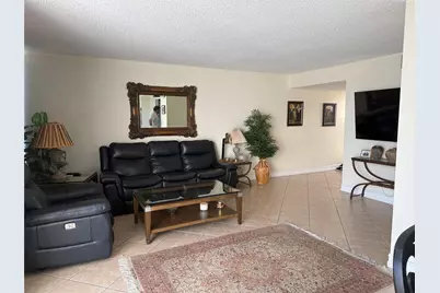 2303 Bridgewood Drive #2303, Boca Raton, FL 33434 - Photo 4