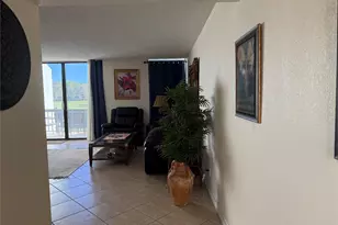 2303 Bridgewood Dr, Boca Raton, FL 33434 - Photo 2