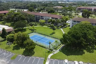 1401 SW 134th Way, Hollywood, FL 33027 - Photo 2