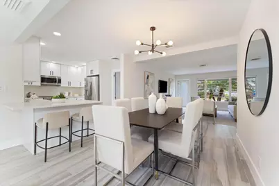 1532 NE 28 Drive, Wilton Manors, FL 33334 - Photo 12