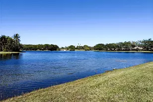 2939 Paddock Ln, Weston, FL 33331 - Photo 38