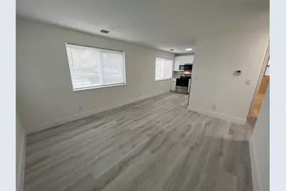 919 NW 102nd Street #B, Miami, FL 33150 - Photo 1