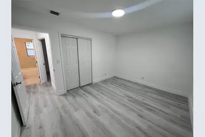 919 NW 102nd Street #B, Miami, FL 33150 - Photo 8