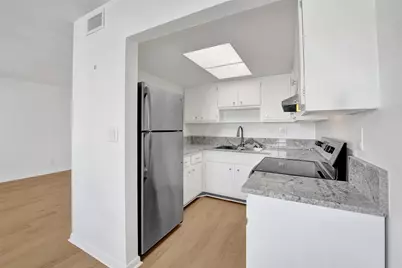 3220 NE 10th Street #13, Pompano Beach, FL 33062 - Photo 8