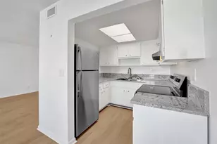 3220 NE 10th St, Pompano Beach, FL 33062 - Photo 8