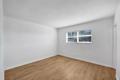 3220 NE 10th Street #13, Pompano Beach, FL 33062 - Photo 10