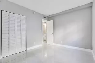 701 Pine Dr, Pompano Beach, FL 33060 - Photo 30