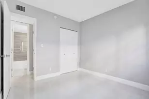 701 Pine Dr, Pompano Beach, FL 33060 - Photo 26