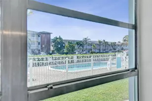 701 Pine Dr, Pompano Beach, FL 33060 - Photo 12