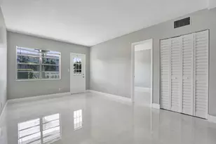 701 Pine Dr, Pompano Beach, FL 33060 - Photo 22