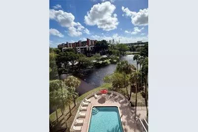 2304 S Cypress Bend Drive #615, Pompano Beach, FL 33069 - Photo 2