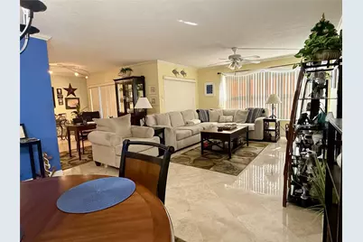 2304 S Cypress Bend Drive #615, Pompano Beach, FL 33069 - Photo 4