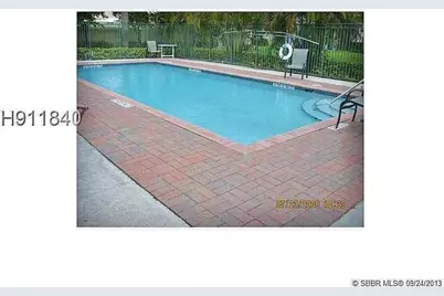 2120 NW 99th Way, Sunrise, FL 33322 - Photo 14