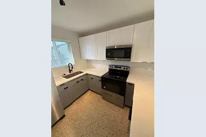 1306 SW 2nd Avenue, Dania, FL 33004 - Photo 10