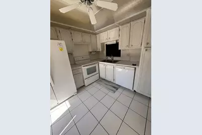 218 NE 12th Avenue #104, Hallandale Beach, FL 33009 - Photo 1