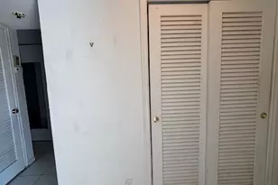 218 NE 12th Ave, Hallandale Beach, FL 33009 - Photo 2