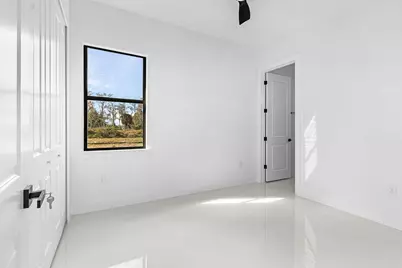 918 Anaconda Avenue, Lehigh Acres, FL 33974 - Photo 8