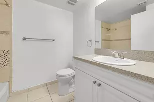 1 Glen Royal Pkwy, Miami, FL 33125 - Photo 10