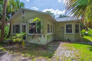 722 Wentworth St, Sebastian, FL 32958 - Photo 1
