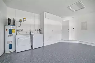 711 NW 182nd Way, Pembroke Pines, FL 33029 - Photo 16