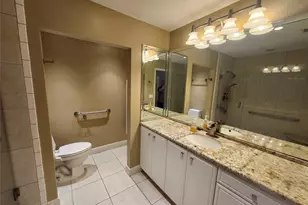 201 Dunwoody Ln, Hollywood, FL 33021 - Photo 18