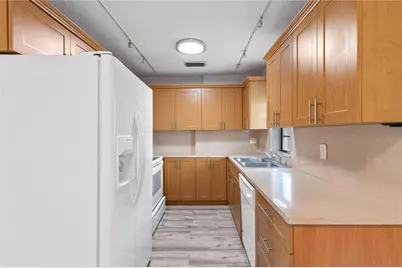 608 NE 29th Drive #2, Wilton Manors, FL 33334 - Photo 2