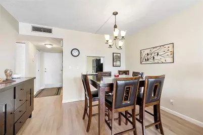 2811 Somerset Drive #408, Fort Lauderdale, FL 33311 - Photo 8