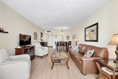 2811 Somerset Drive #408, Fort Lauderdale, FL 33311 - Photo 4
