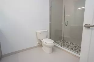 713 SE 1st Ct, Pompano Beach, FL 33060 - Photo 18