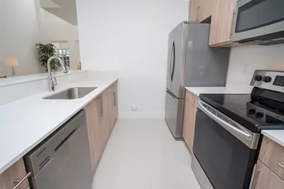 713 SE 1st Court #713, Pompano Beach, FL 33060 - Photo 8