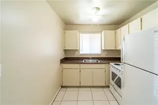 4109 Riverside Dr, Coral Springs, FL 33065 - Photo 8