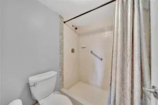 3591 N Environ Blvd, Lauderhill, FL 33319 - Photo 30