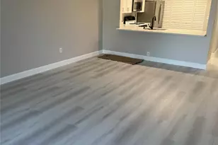 2731 NE 28th Ct, Pompano Beach, FL 33064 - Photo 14