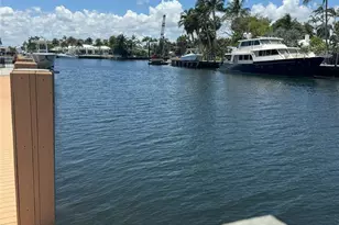 2731 NE 28th Ct, Pompano Beach, FL 33064 - Photo 8