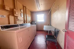 1333 E Hallandale Beach Blvd, Hallandale Beach, FL 33009 - Photo 8